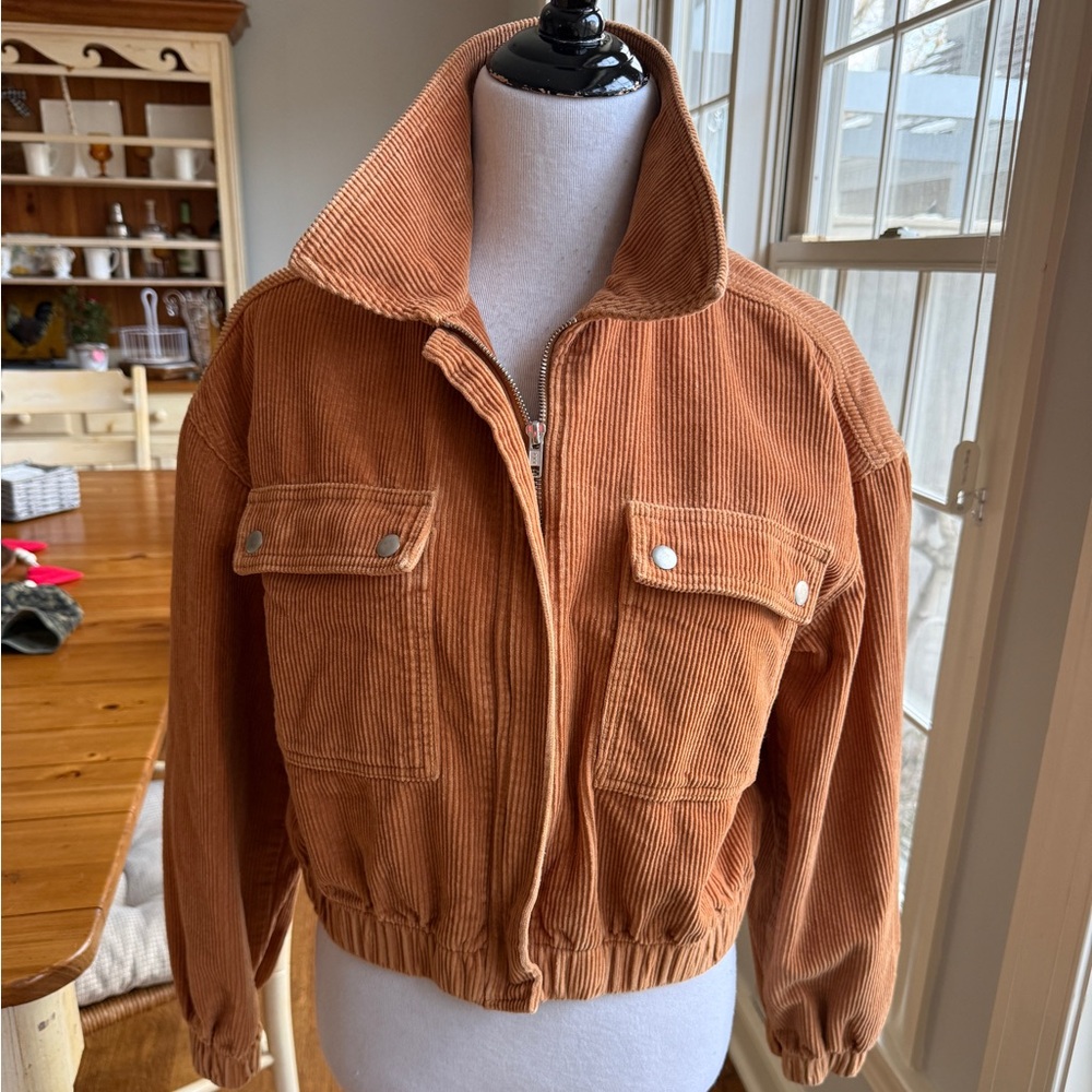 BDG Urban Outfitters Collared Corduroy Jacket Size M Rust Color Bomber Jacket